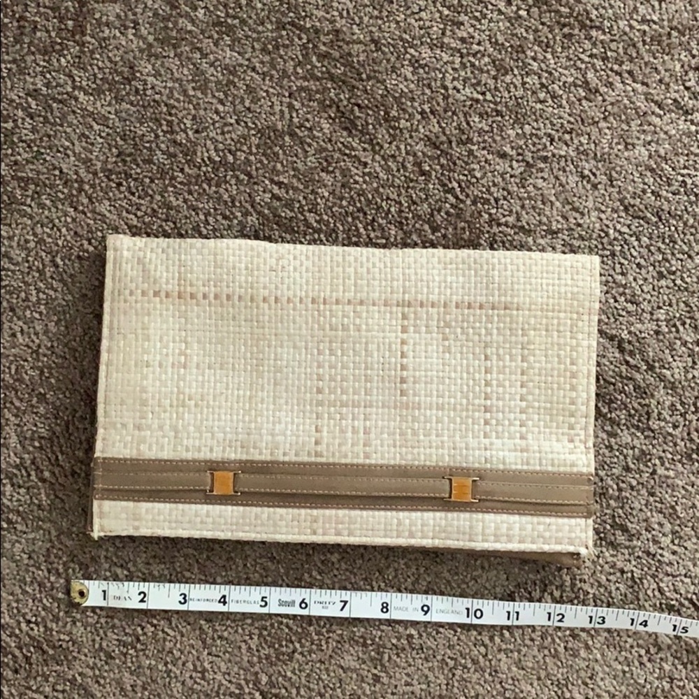 BOGO 🌺 Cute beige clutch by Maryann Rosenfeld